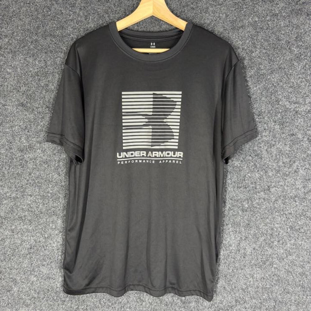 Under Armour Activewear T-Shirt Men L Large Black Loose Short Sleeve Crew Neck